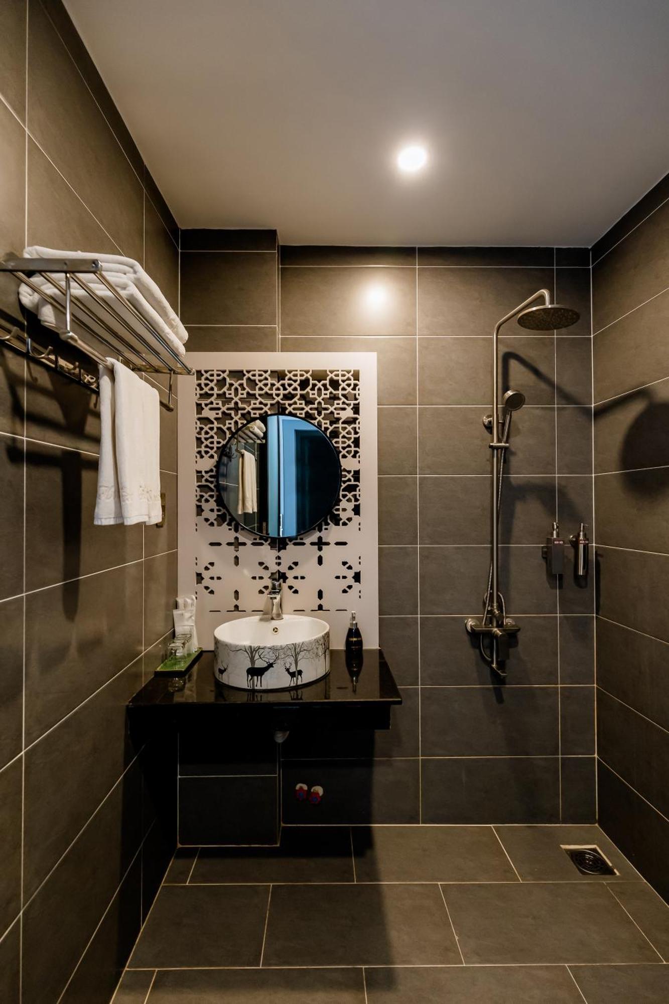 Tuan Ninh Hotel II Chi Khu Co Ong Dış mekan fotoğraf